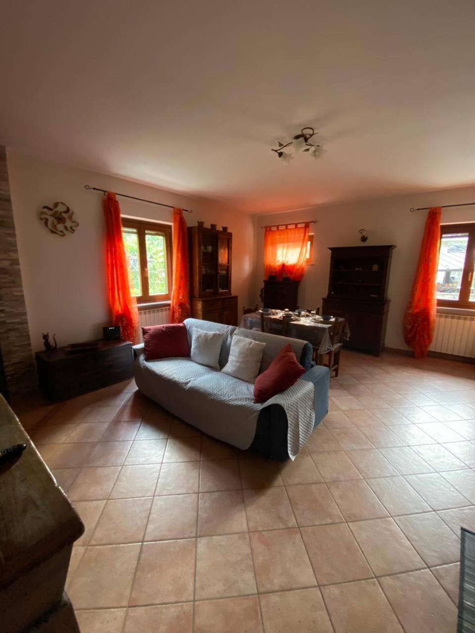 La Casa Nel Bosco Villa Bussoleno Ngoại thất bức ảnh